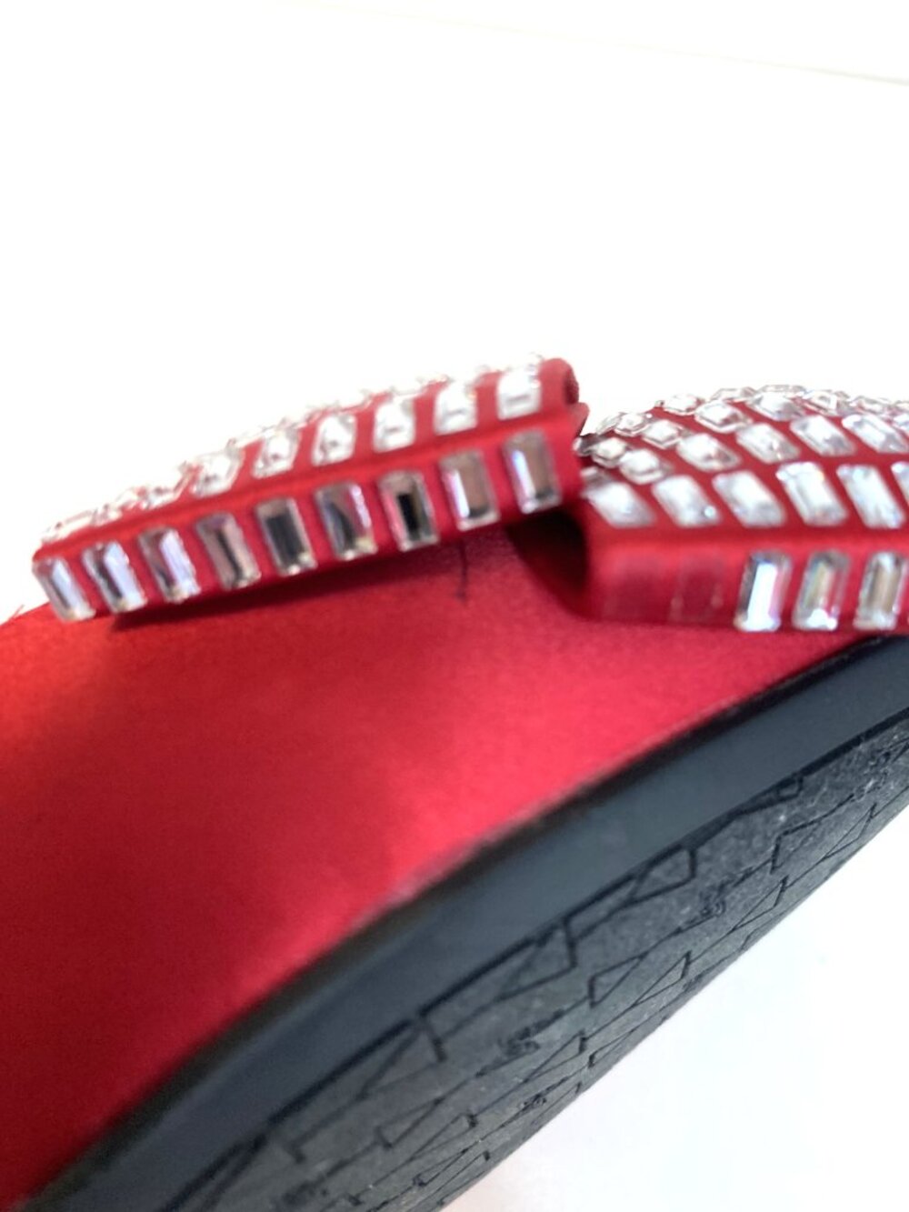 Adrienne Vittadini Red Satin Slingback Heels w/ Rhinestone Bow/ Size 9M - Picture 11 of 12